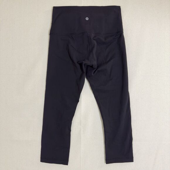 Lululemon Women's Size 8 Black Wunder Under High Rise Crop Activewear Leggings - Picture 1 of 10